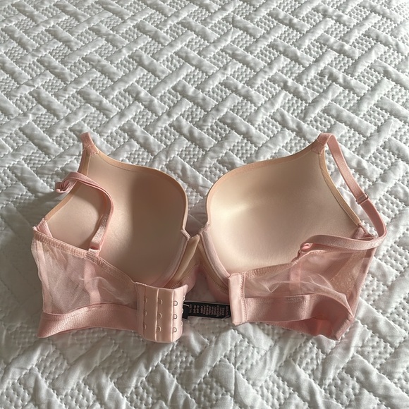Baby Pink Push Up - Picture 3 of 4